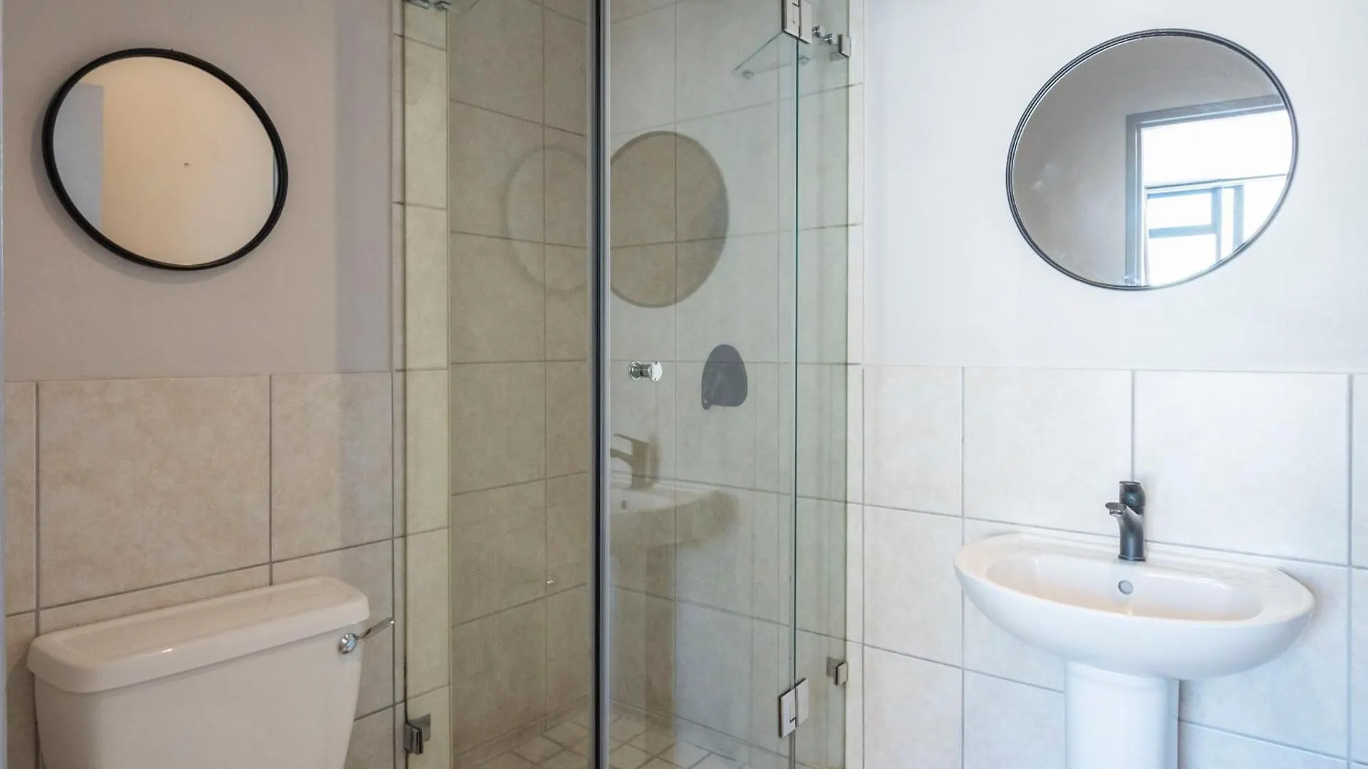 Central Apartments With Panoramic Table Mountain Views Kapstadt