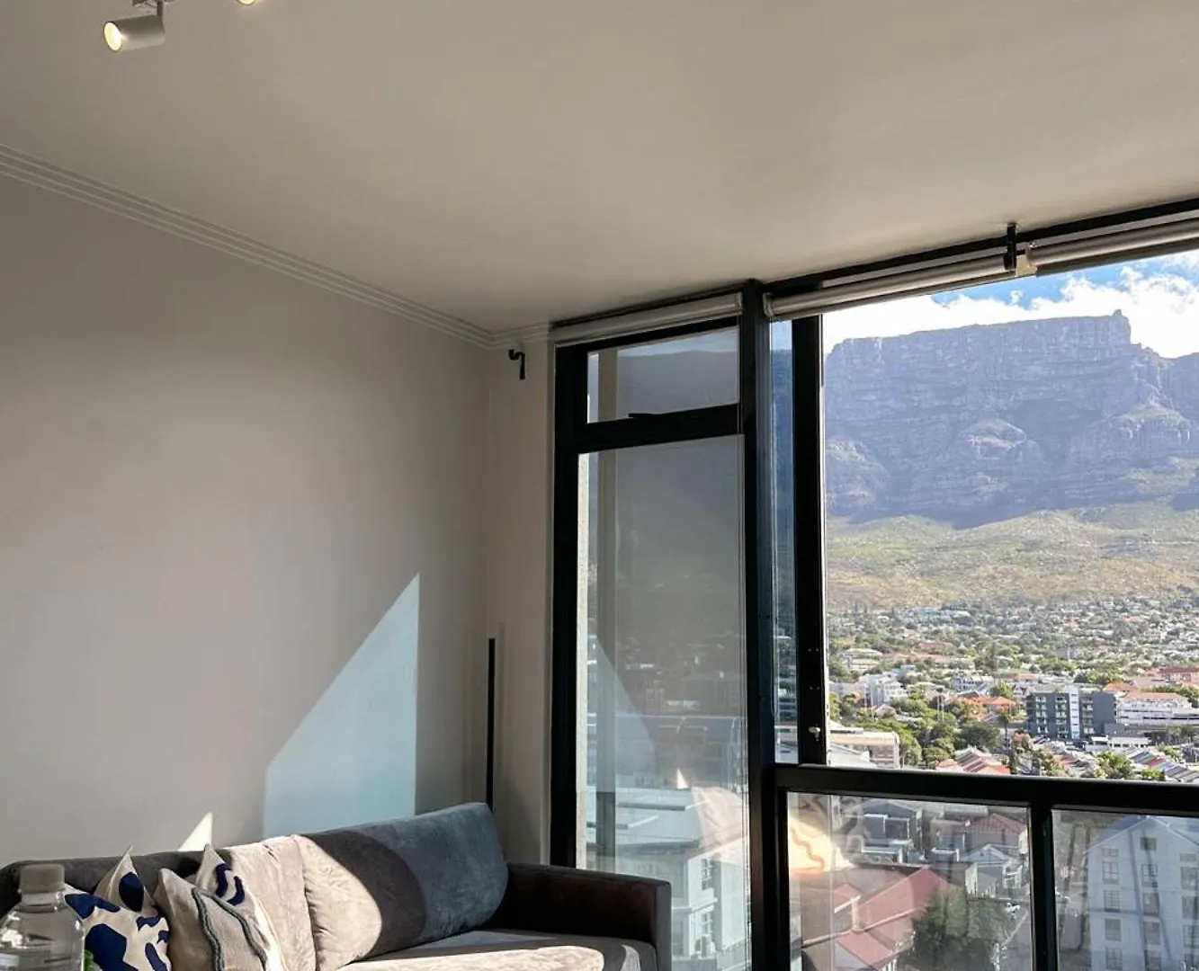 Central Apartments With Panoramic Table Mountain Views Kapstadt